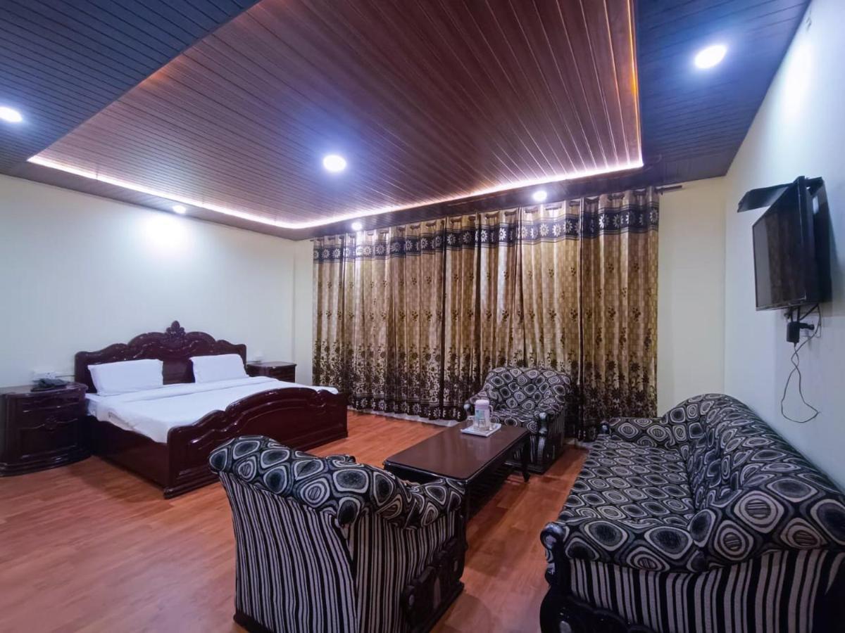 Surya Resort Dalhousie Kültér fotó