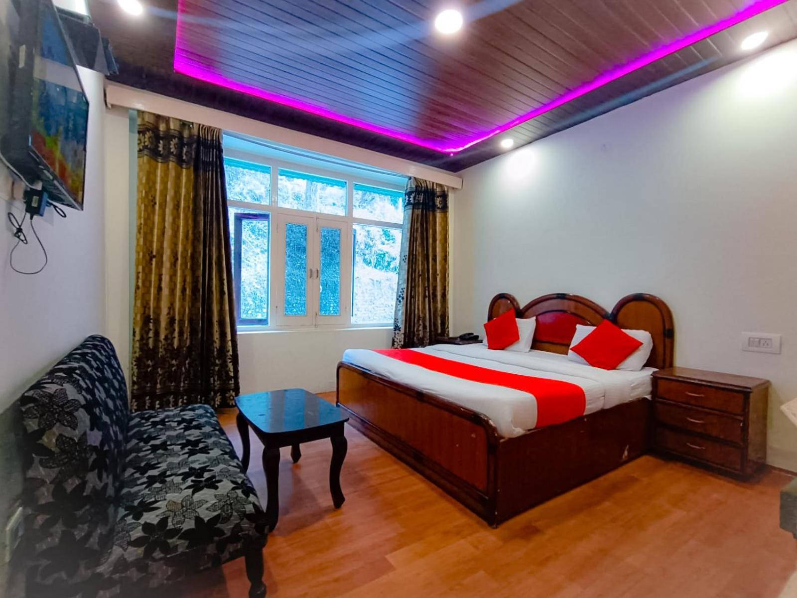 Surya Resort Dalhousie Kültér fotó