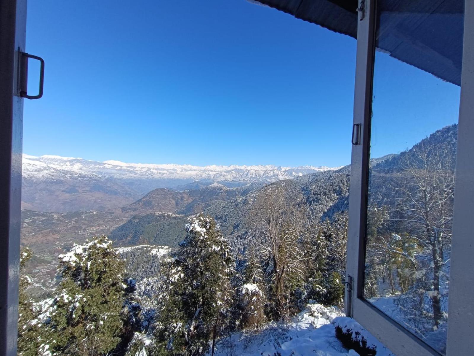 Surya Resort Dalhousie Kültér fotó